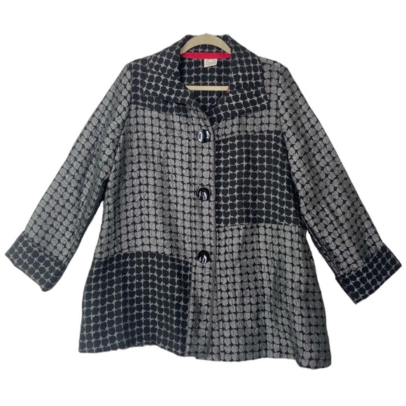 Et Lois artsy bubble colorblock big button top. Size Large - Picture 1 of 11